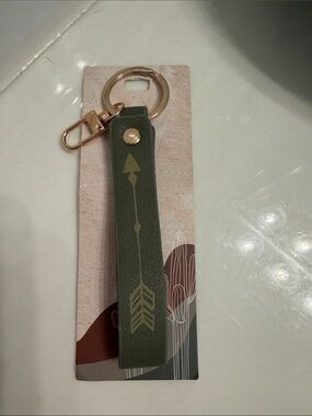 Olive Green Leather Arrow Strap Keychain with Gold Hardware